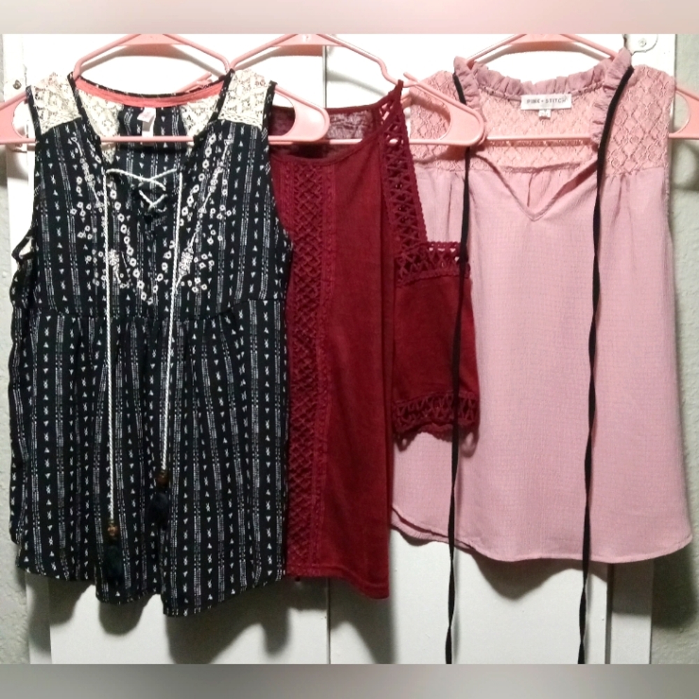 Women's Small Summer blouses Bundle